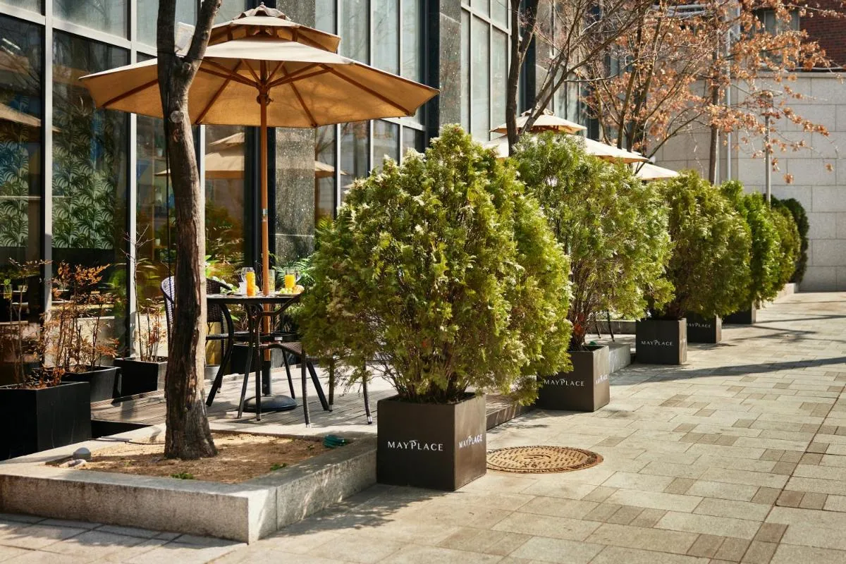 Image 4 of Mayplace Hotel
