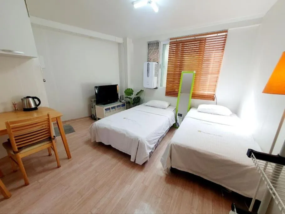 Image of Mong House #Mangwon-dong Mangridangil 2F Private stay