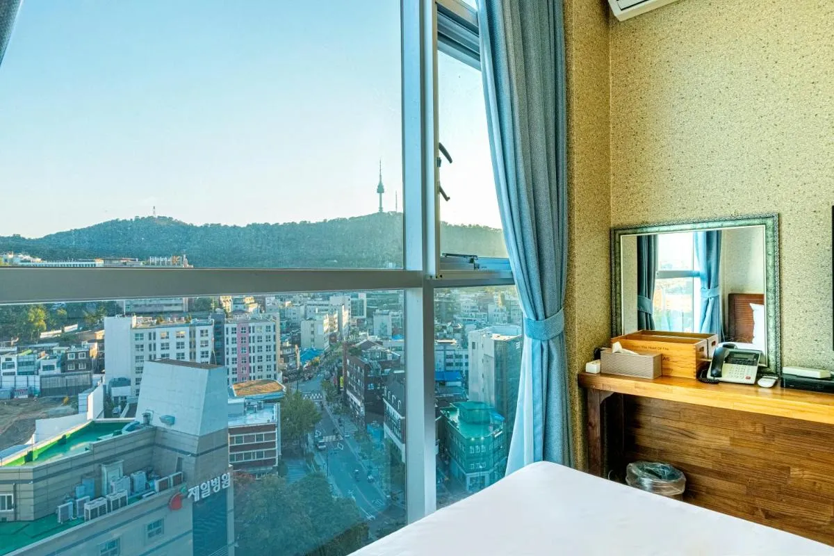Image 4 of Myeongdong Merlin Hotel