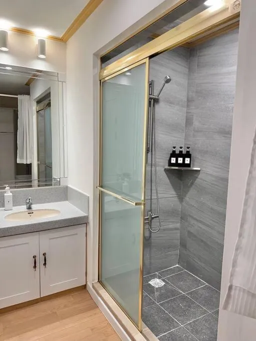Image 2 of New Hongdae House