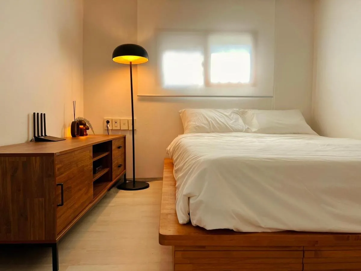 Image 1 of #New #Seoul #Hongdae #3BDS #1BA #private #1FL Sabrina in YeonNam