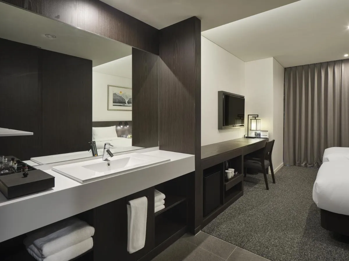 Image 4 of Nine Tree Premier Hotel Insadong Myeongdong