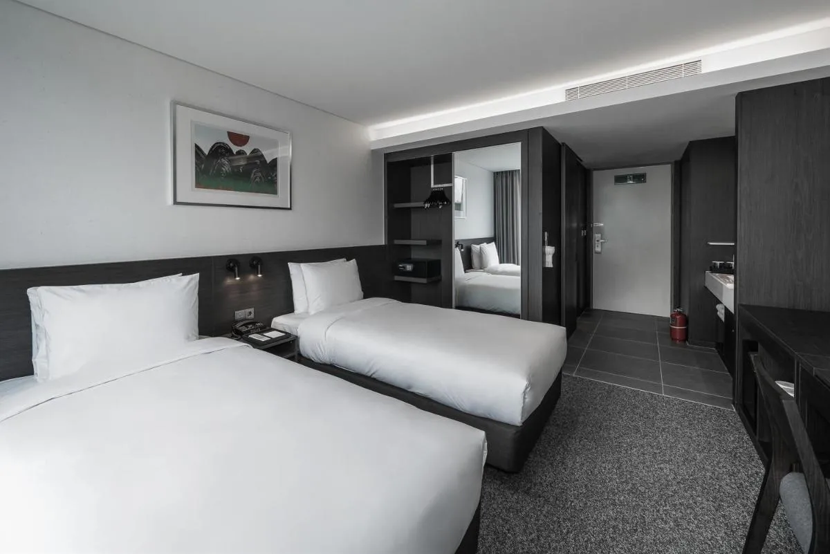 Image 5 of Nine Tree Premier Hotel Insadong Myeongdong