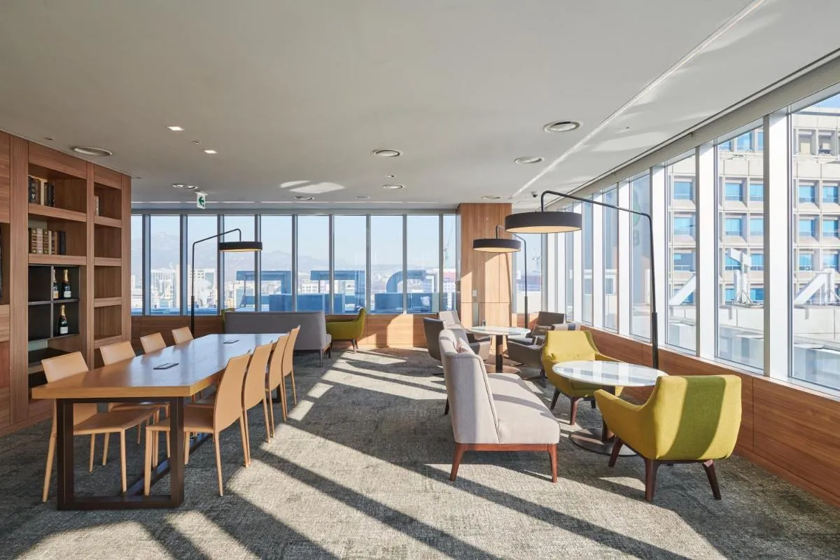 Image 6 of Nine Tree Premier Hotel Myeongdong 2