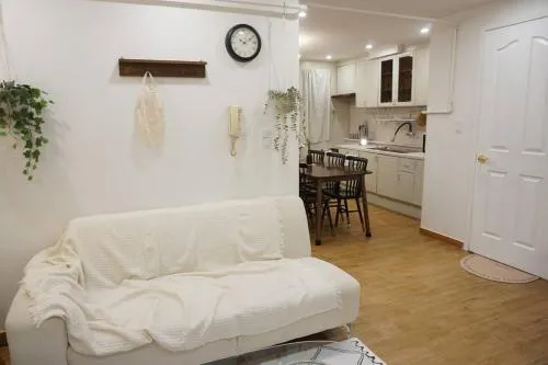 Image 2 of OU House