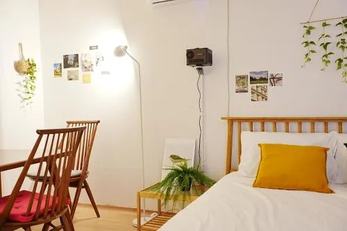 Image 2 of Refresh, Seoul