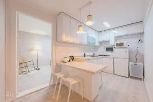Image 4 of SeeU House Hongdae