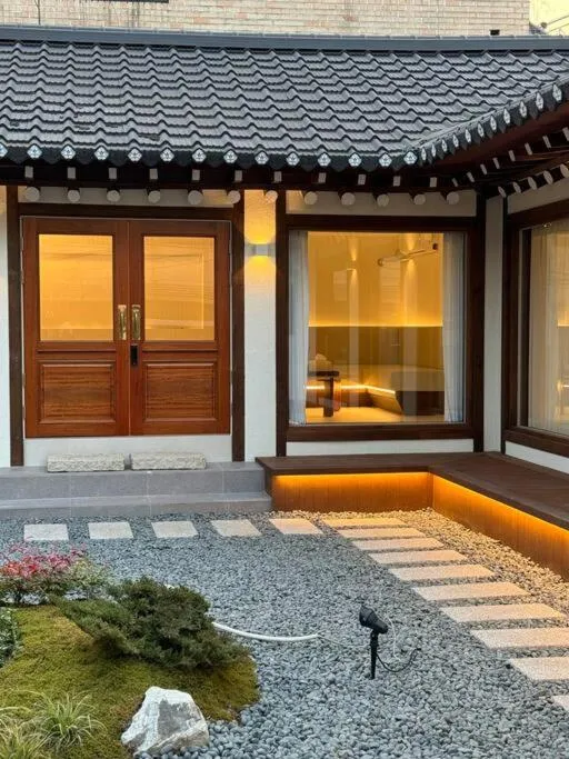 Image 5 of Seoul Hanok near Seoul Station