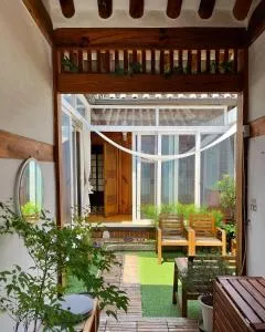 Image 3 of SeoulStory Hanok