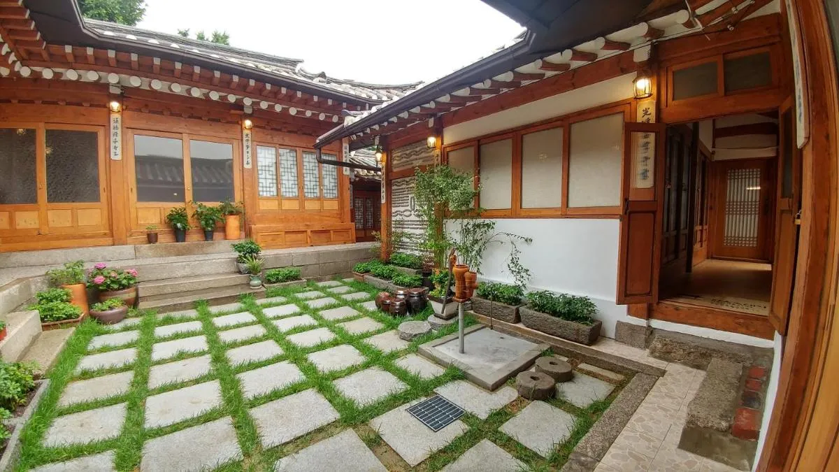 Image 3 of Sohyundang Guesthouse