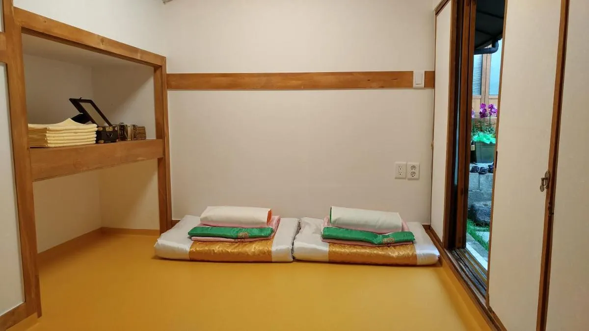 Image 2 of Sohyundang Guesthouse