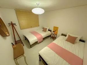 Image 6 of Soo Stay-4bed&Double Room, Hongdae, Sinchon 10min