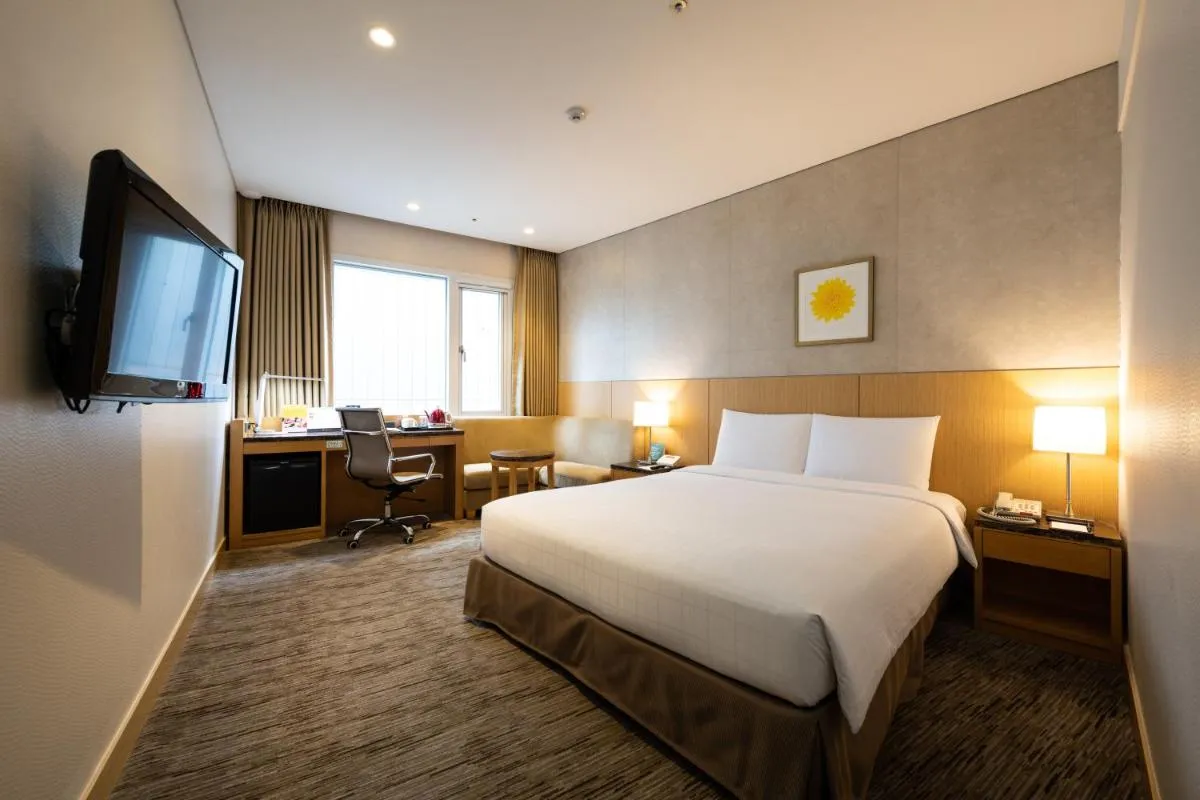 Image 4 of Stanford Hotel Seoul
