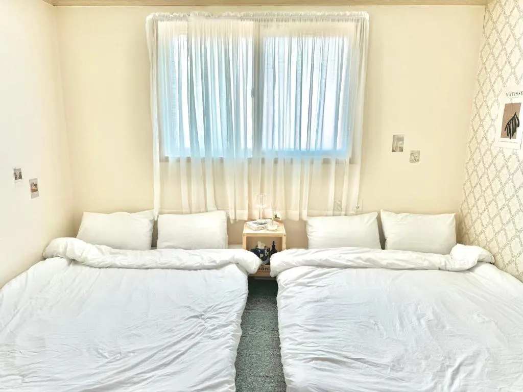 Image of Stay, LoveLEE