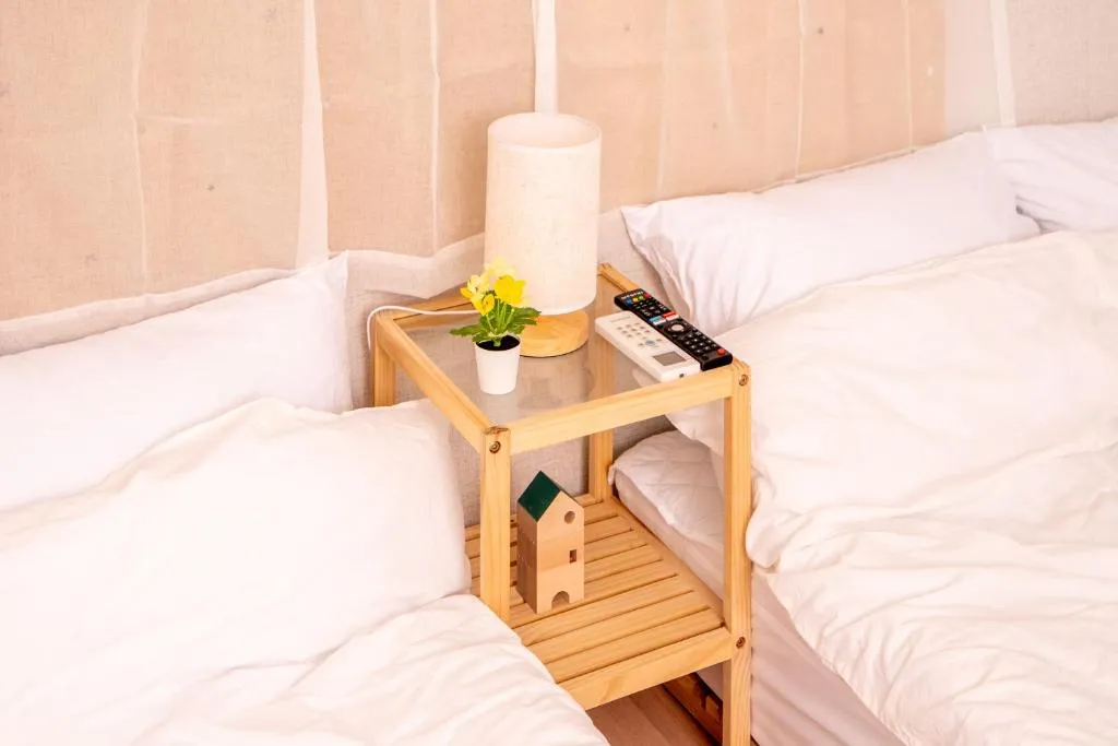 Image of Stay YISANG