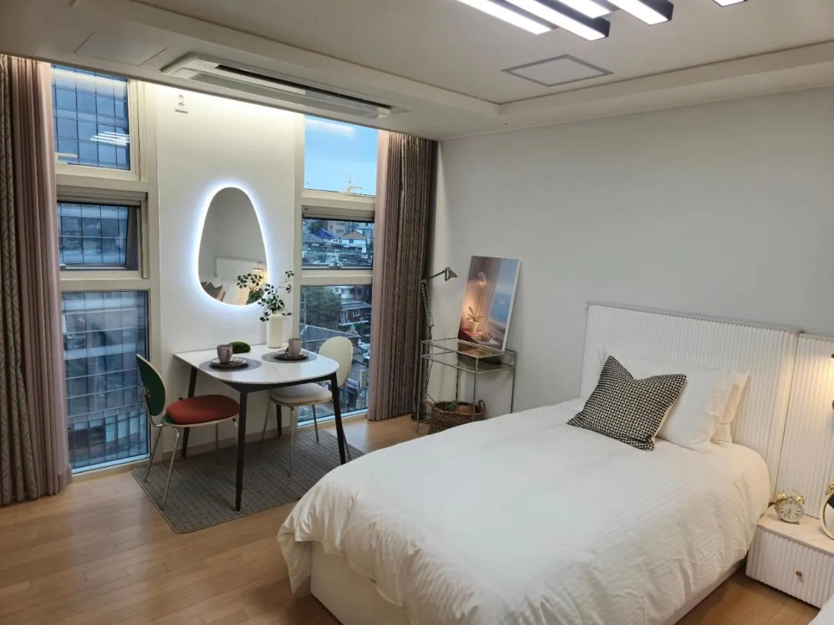 Image 1 of Sunshine house