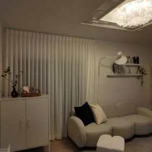 Image 6 of TheCotilda Mapo Seoul 월드컵경기장 홍대 연남동 망원시장 한강공원 마포