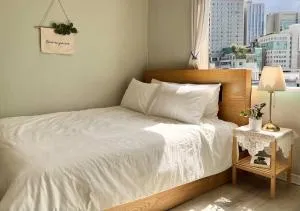 Image 6 of The Cozy Nonhyeon, Gangnam Eonju station 5 min by walk, Warm and Fresh, 2 bedrooms, Close to restaurants of the Netflix Culinary Class show