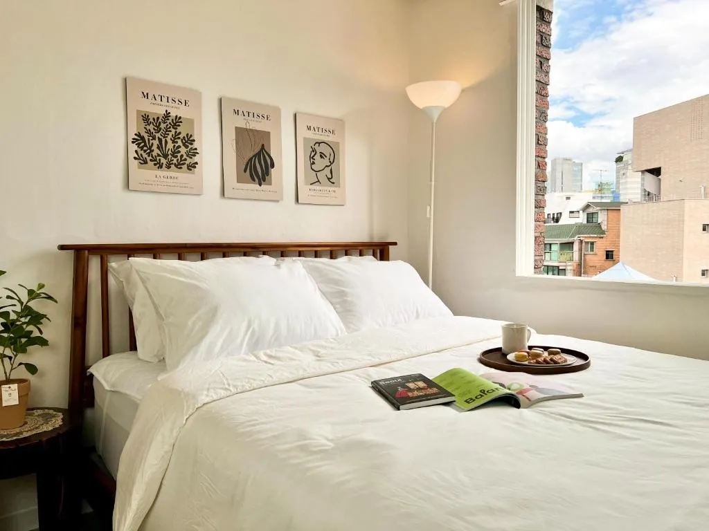 Image of The Cozy Nonhyeon, Gangnam Eonju station 5 min by walk, Warm and Fresh, 2 bedrooms, Close to restaurants of the Netflix Culinary Class show