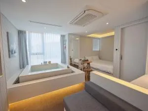 Image 3 of The Leap Seoul Sadang