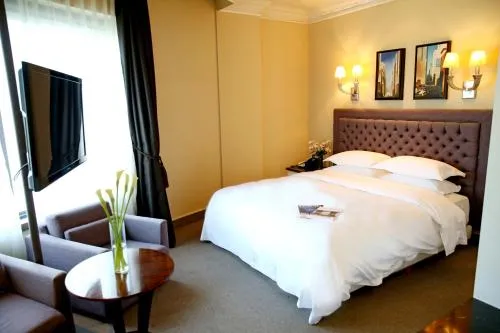 Image 1 of The Riverside Hotel