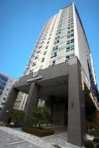 Image 3 of Urban Place Gangnam
