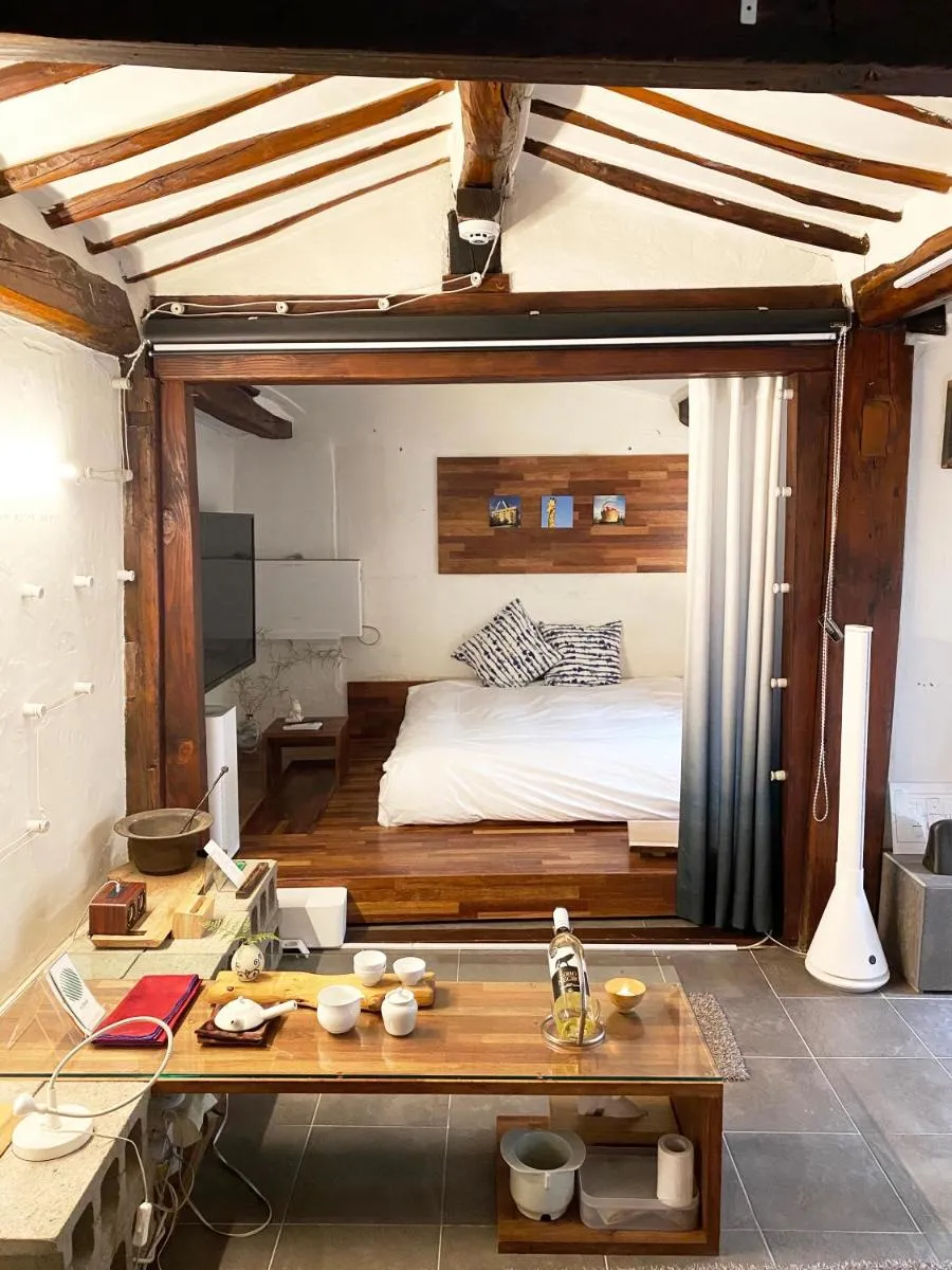 Image 3 of Viva La Vida – Jongno Hanok Private House
