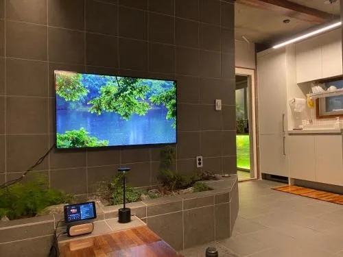 Image 1 of Viva La Vida – Seochon Private Apartment