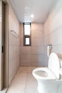 Image 4 of Wave Family Suite #4