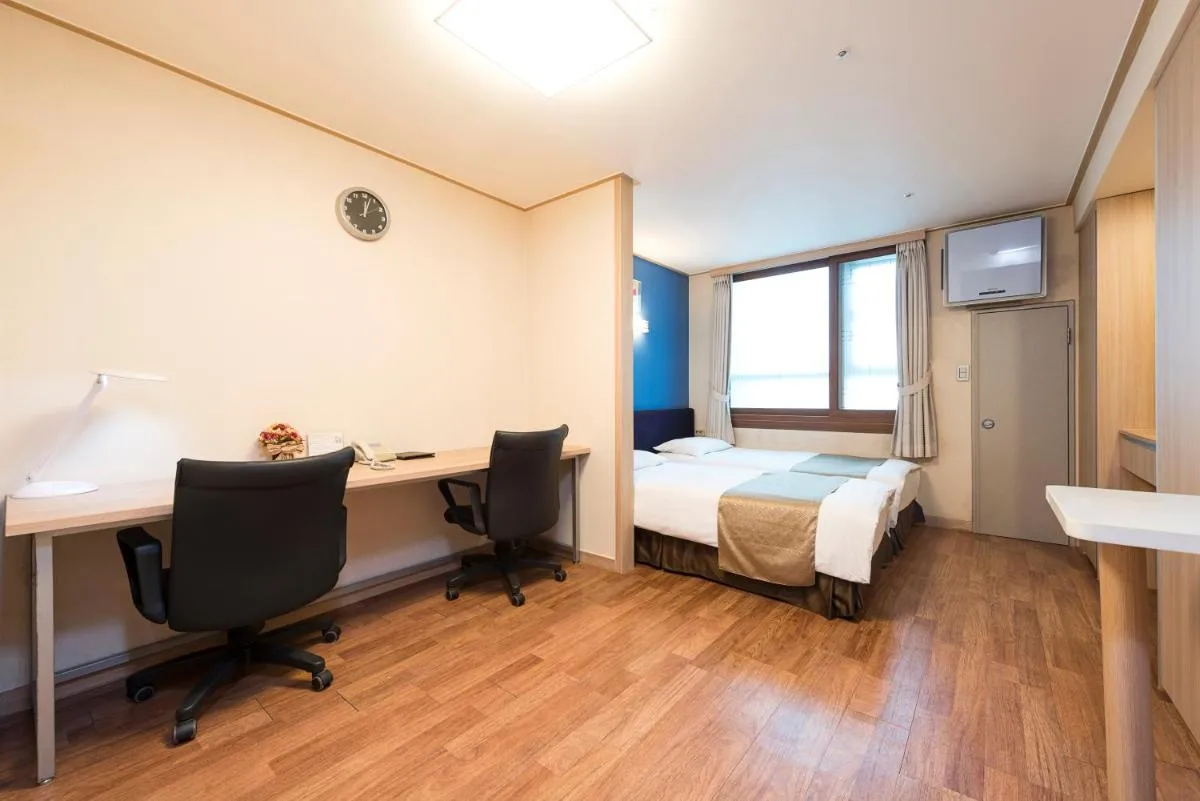 Image 2 of Western Coop Hotel & Residence Dongdaemun
