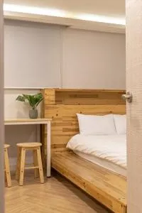 Image 3 of Woody Two Bedroom In Hongdae