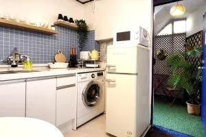 Image 5 of 홍대 # Stay H101