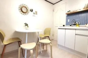 Image 4 of 홍대 # Stay H101