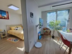 Image 6 of near Jamsil Coex Lotteworld – full option lovely house