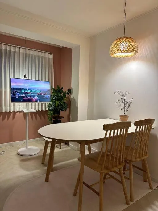 Image of 10-minute walk from Hongdae Entrance Station, BBQ, campfire, 2 rooms, 3 beds