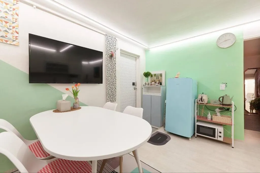 Image 2 of #1 Mapo Hongdae Detached Home 마포 공항철도 홍대입구역 도보5분