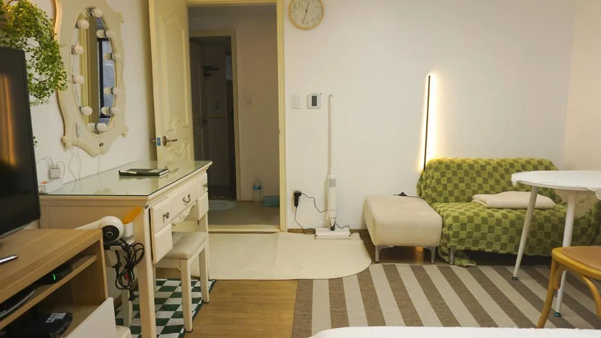 Image 1 of 1 Min Cozy Stay Hongdae