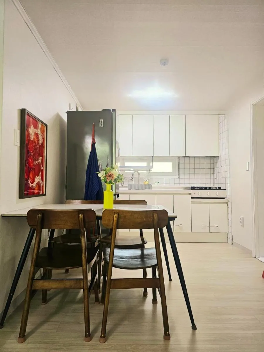 Image 5 of 3bedroom house 5min walk from Gunja St