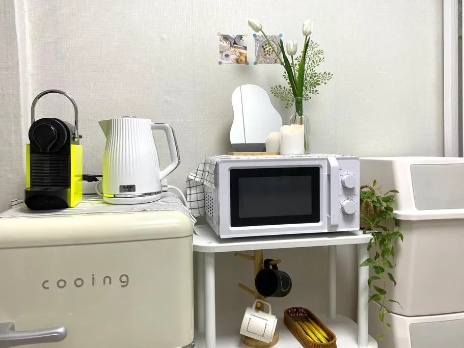 Image 4 of 5mins to Jangseungbaegi station, 1mins to airport bus station, max 6pax, two bedrooms