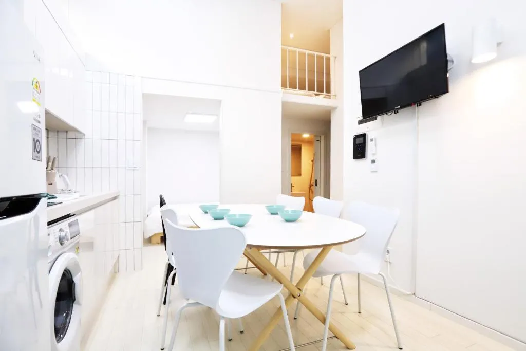 Image of Apartment J garden Myeongdong Station
