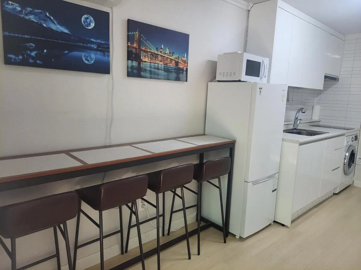 Image 5 of Brand New 2 Bedroom Apartment #6