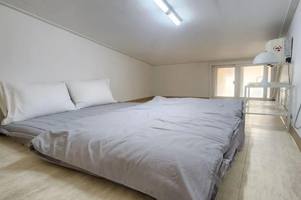 Image 6 of C-5 White Linen House
