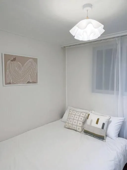 Image 5 of Clean Accommodation – All new, Songridan-gil, Seokchon Lake, Lotte World, Olympic Park, Han River, Asan Hospital