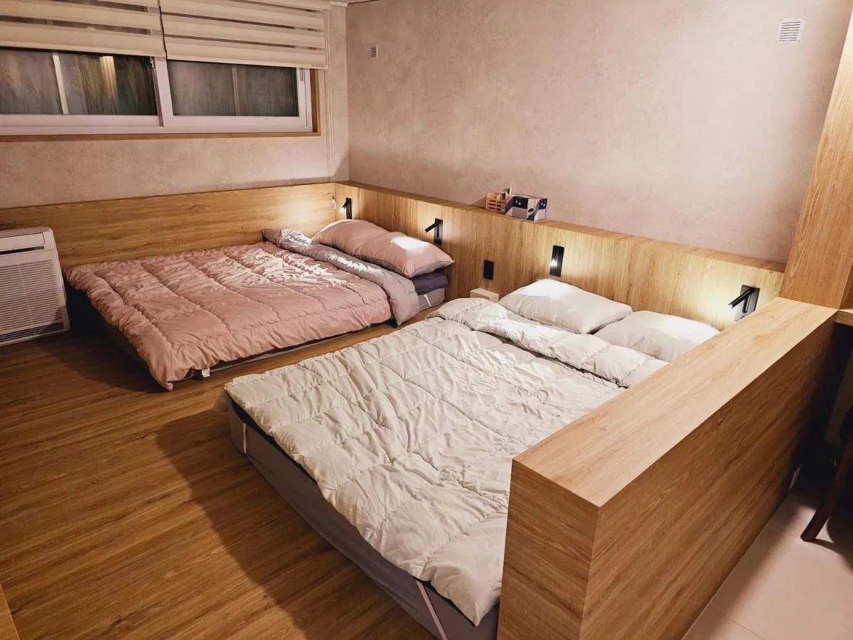 Image 3 of Close to Gangnam, COEX, Asan Medical Centar & Luxury Apartment near Lotte world, Free Korean Ramen