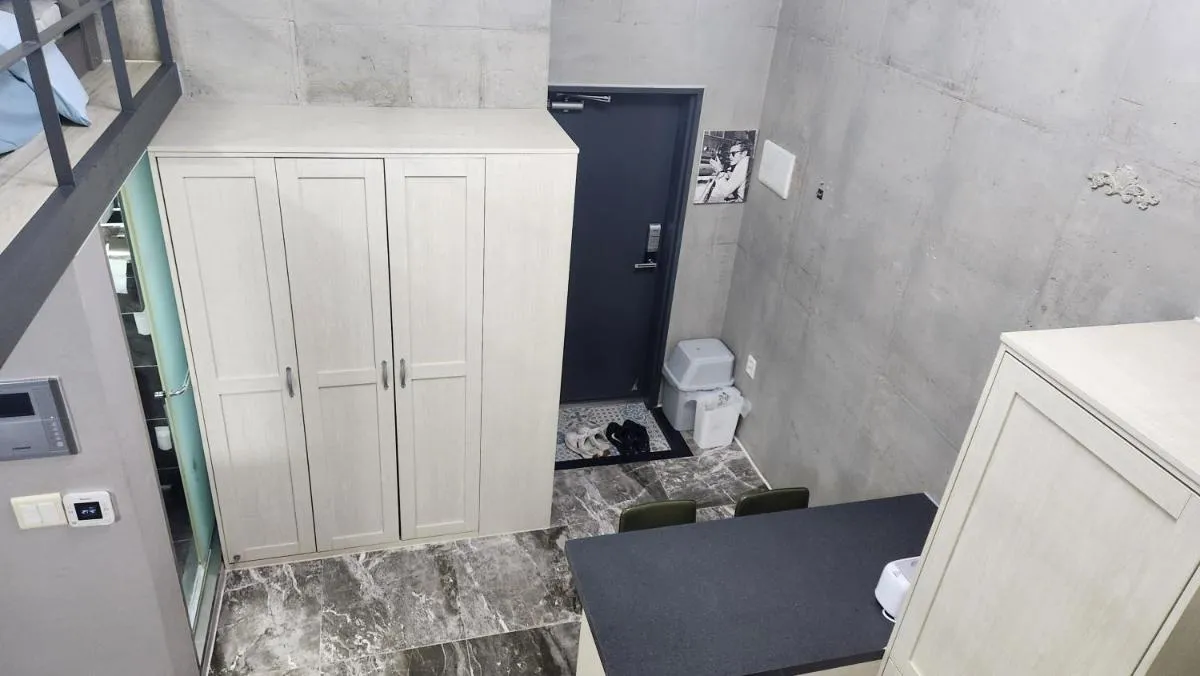 Image 2 of Gangnam House