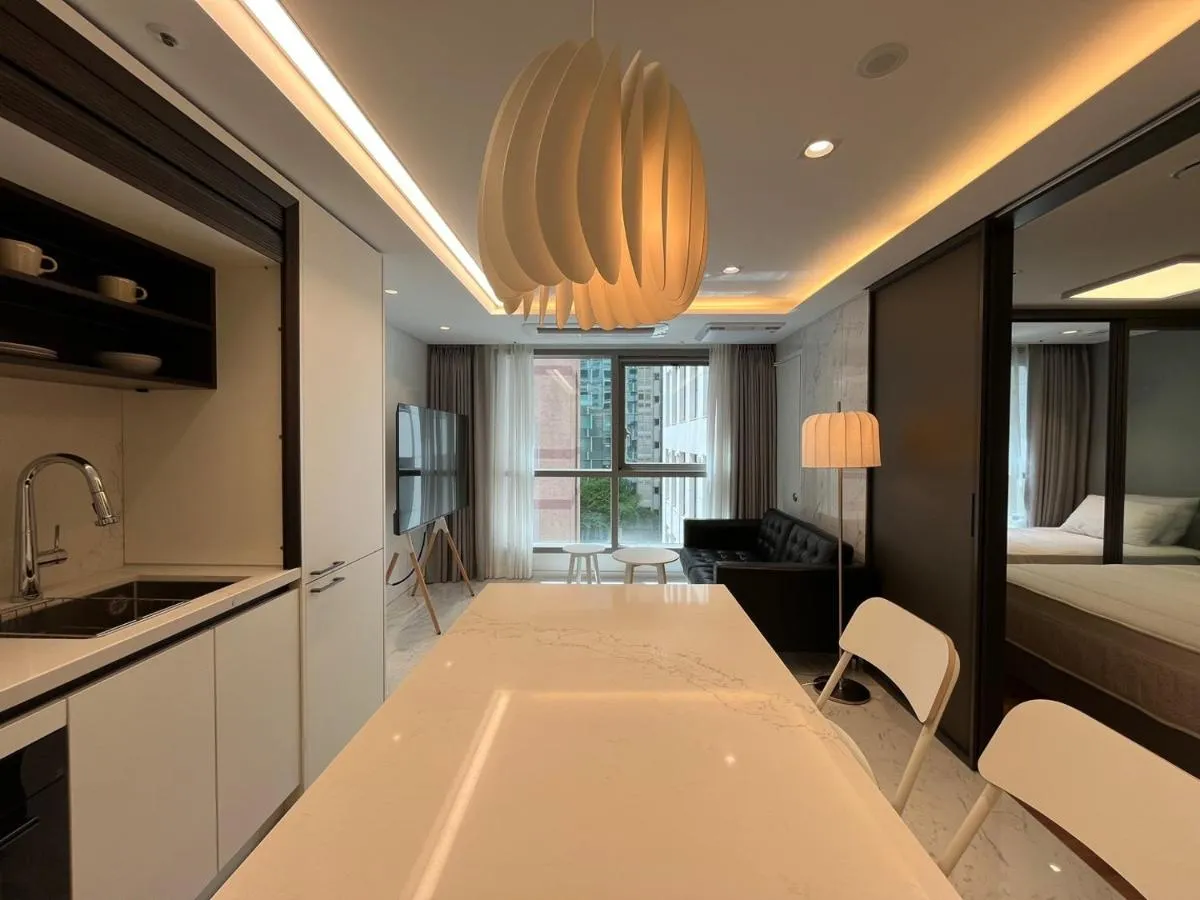 Image 5 of Gangnam Luxury House