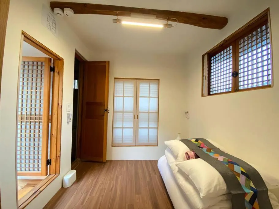 Image 4 of Hanok JAE l 4BR 2Bath l 9min from Anguk STN