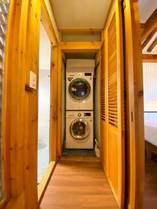 Image 5 of Hanok JAE l 4BR 2Bath l 9min from Anguk STN