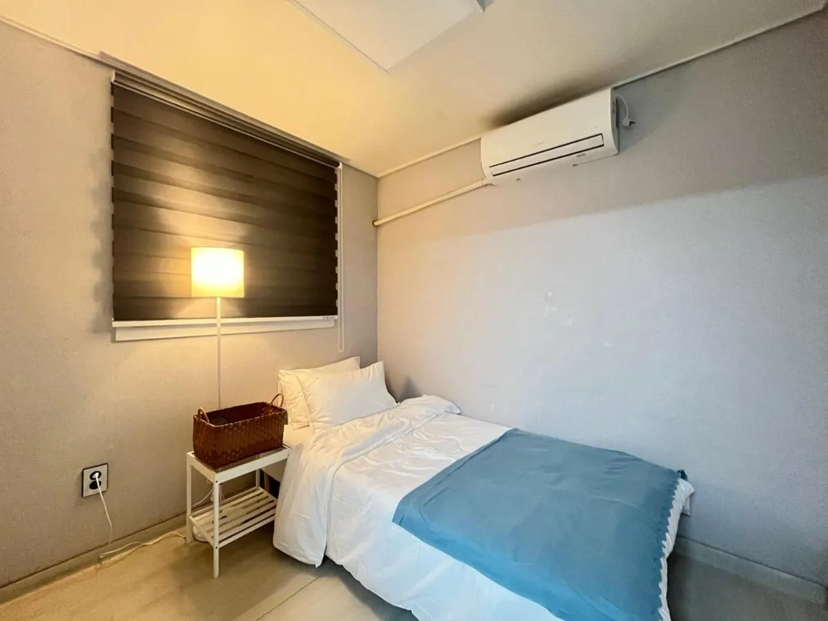 Image 5 of #Hapjeong station Cozy Chunbae’s House