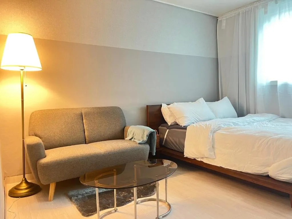 Image of #Hapjeong station Cozy Chunbae’s House